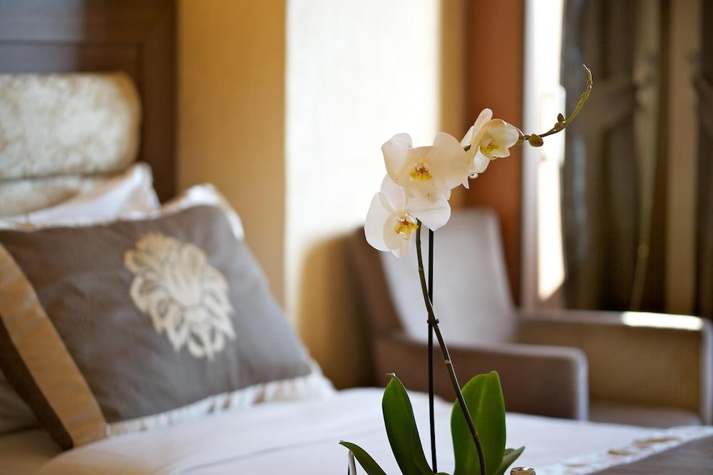 Grand Hilarium Hotel Истанбул Екстериор снимка