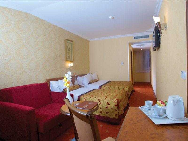 Grand Hilarium Hotel Истанбул Екстериор снимка